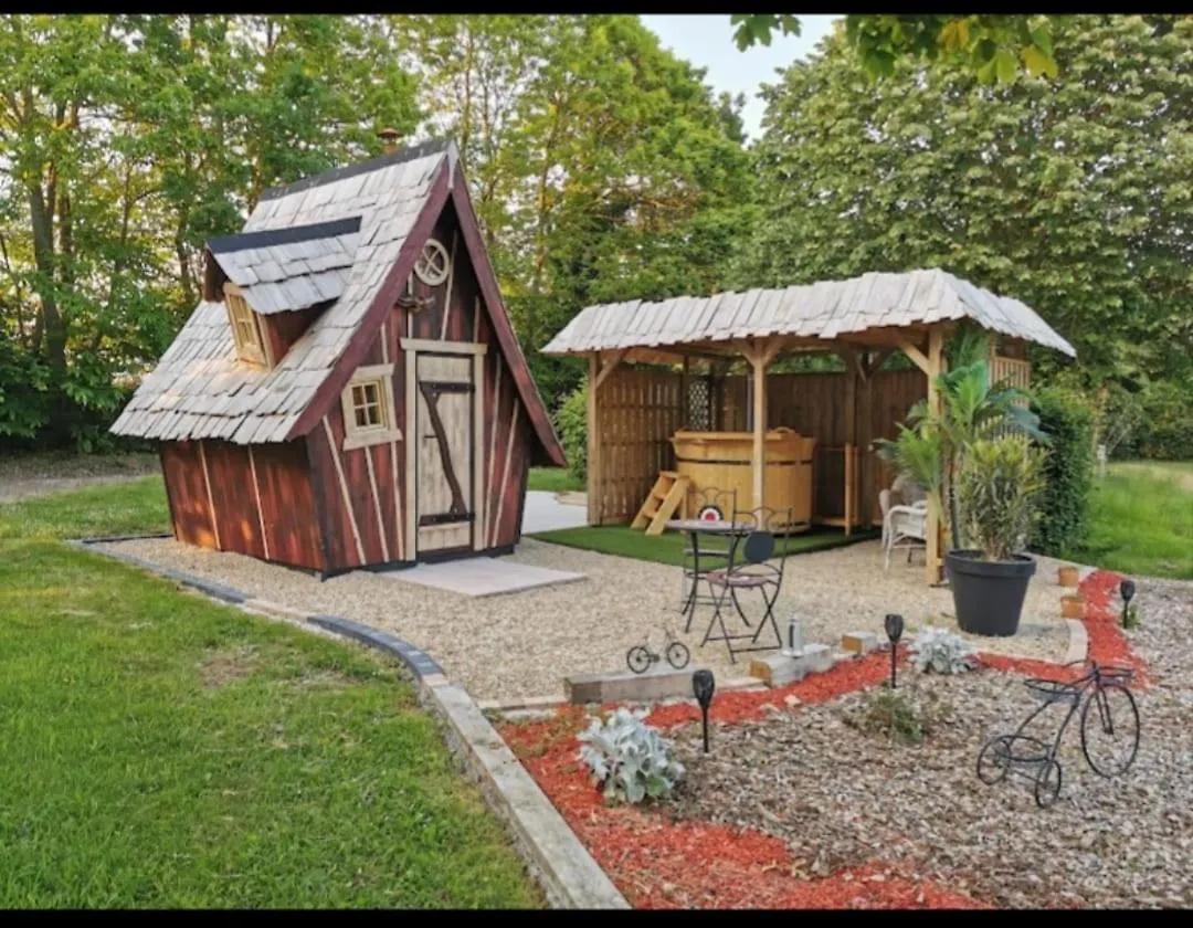 Cabane Feerique Bégard Lüks kamp alanı